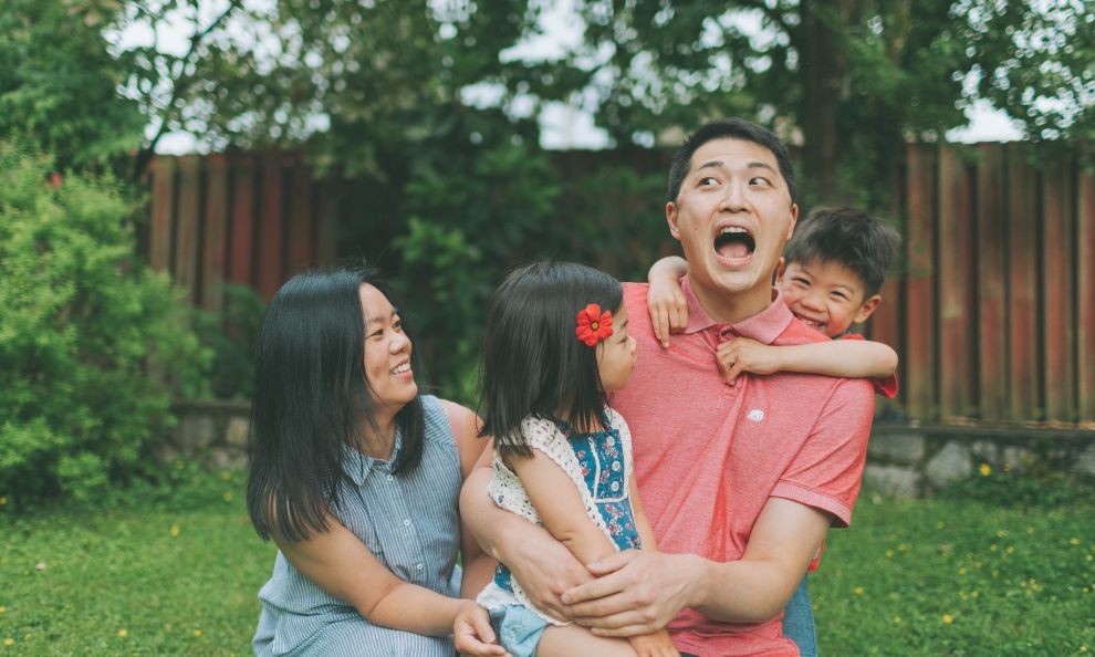 3 thói quen ‘lười’ của cha mẹ giúp con thông minh, dễ thành công
